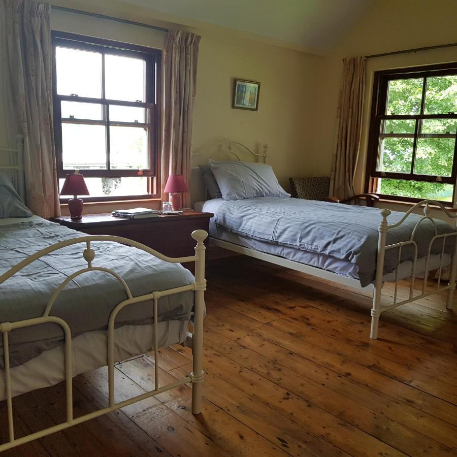 Villa Oldfarm à Nenagh Extérieur photo